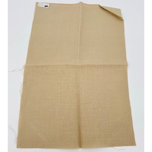 Zweigart 28 Ct Cashel Linen 18 X 12 Needlework Cross Stitch Fabric SUMMER KHAKI - Picture 1 of 5